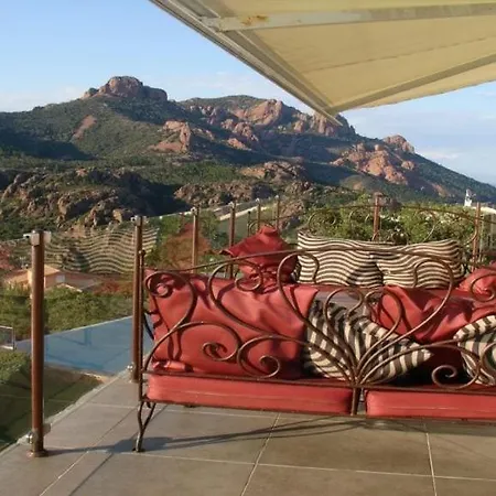 Сasa de vacaciones La Cousinade De L'esterel Saint-Raphaël