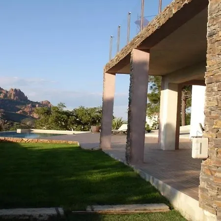 La Cousinade De L'esterel